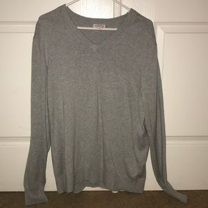 V neck sweater
